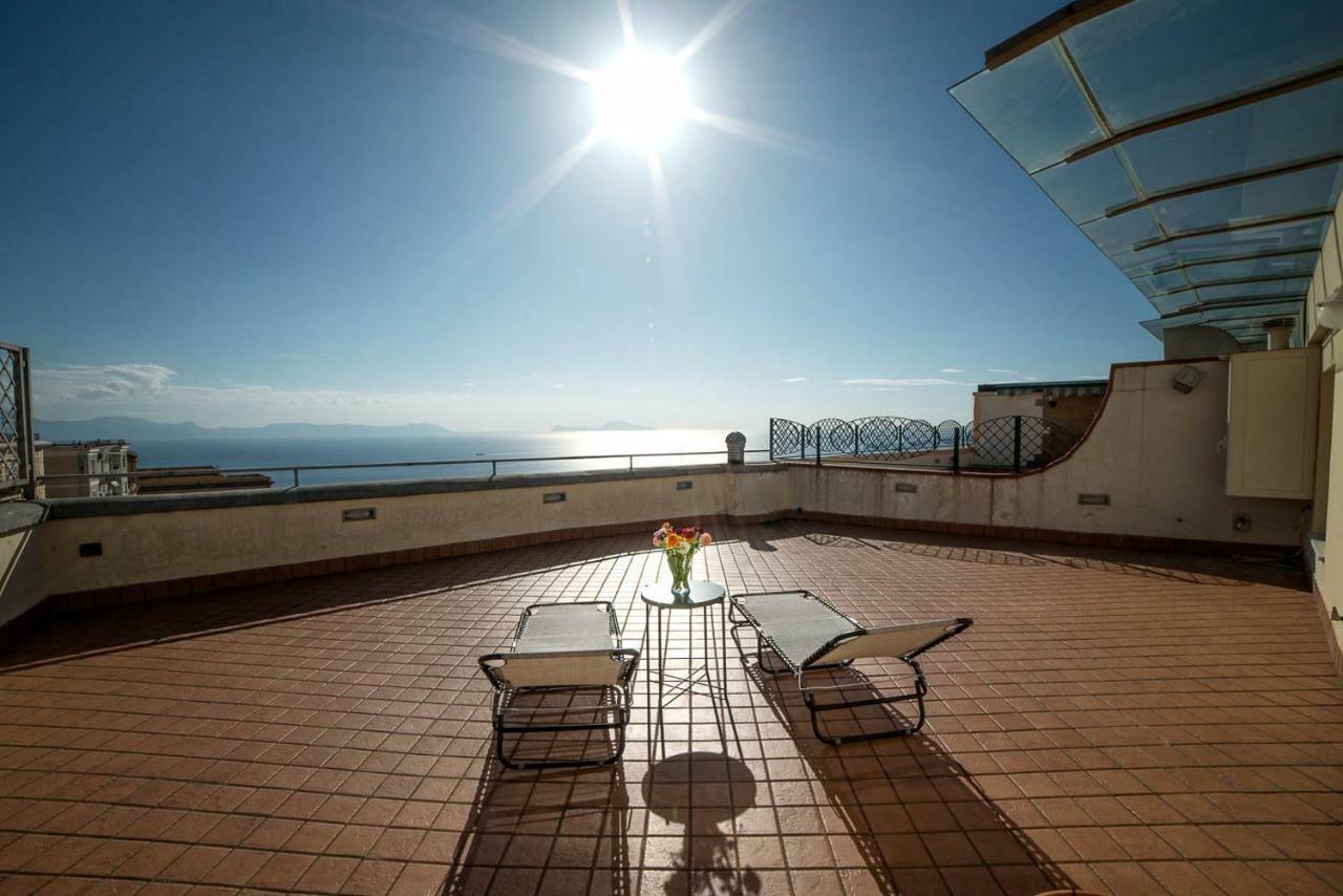 Vomero Roof Couette-café 2*